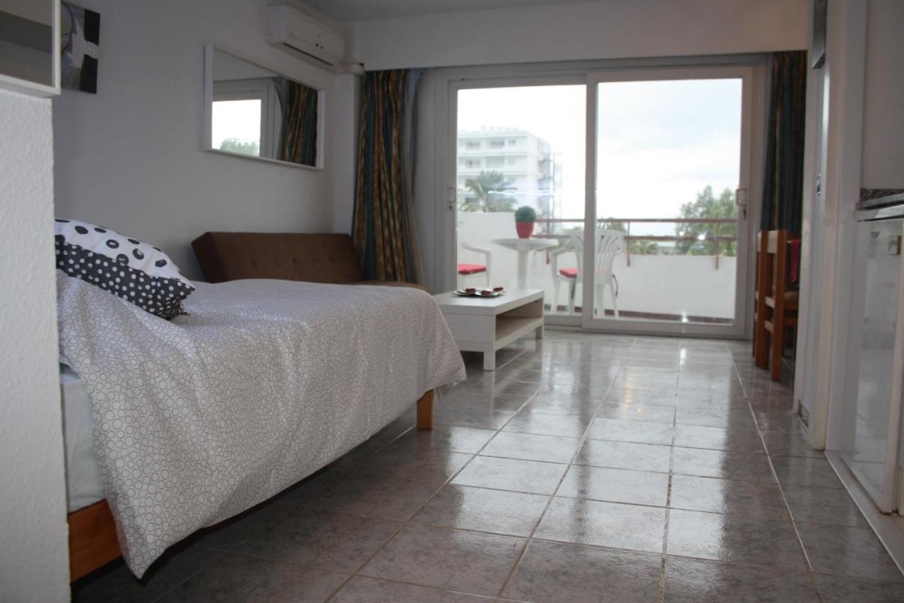 Apartamento Laura Alcúdia Eksteriør bilde